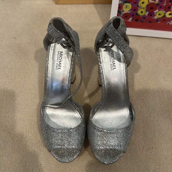 Michael Kors Porter Glitter Chain-Mesh Platform Sandal - Picture 3 of 7